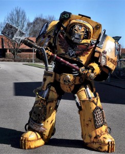 warhammer-40k-cosplay.jpg
