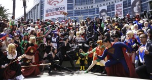 DC Cosplay wallpaper.jpg