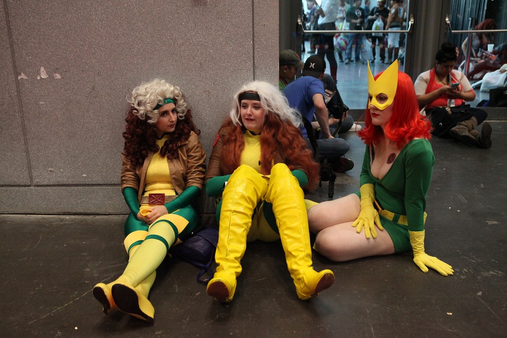 RogueMarvelGirlCosplay