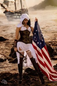 Assassans Creed Cosplayer.jpg