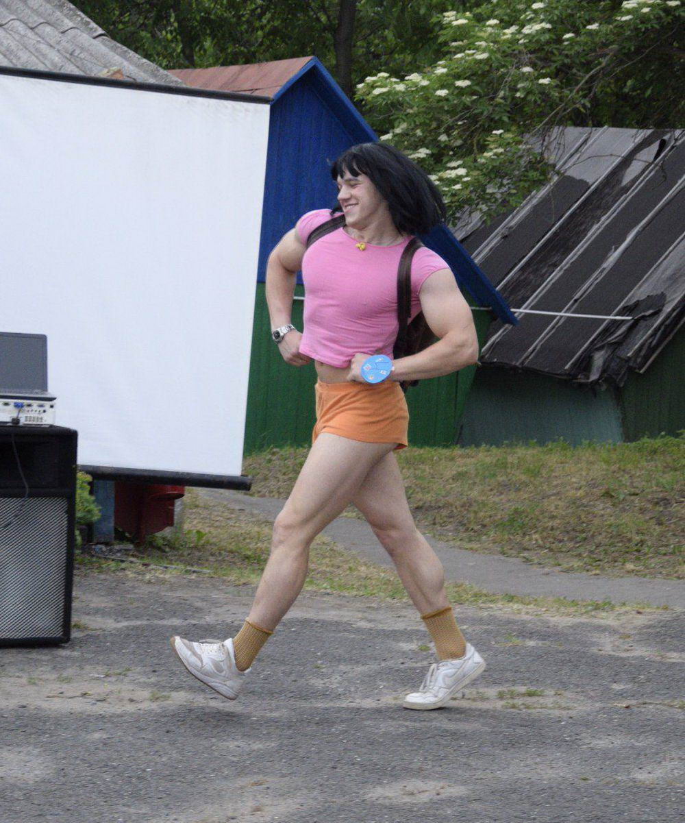 dora goes exploring.jpg dora goes exploring.jpg